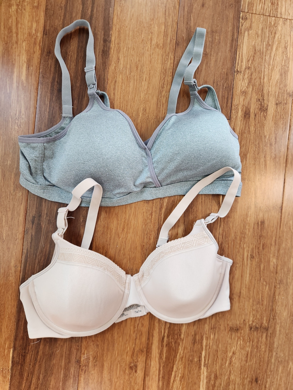 Set Of 2 Playtex Women’s Nursing Pumping Maternity Bra Quickstrap 38B 38C Medium